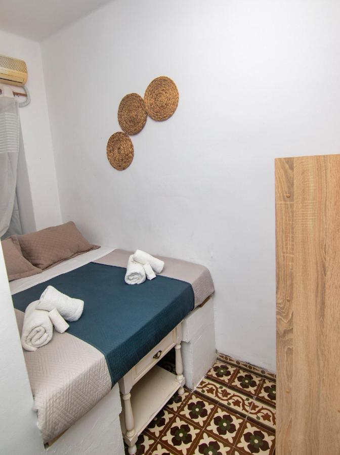 Mascot Bar Street Apartments Rhodes City Ngoại thất bức ảnh