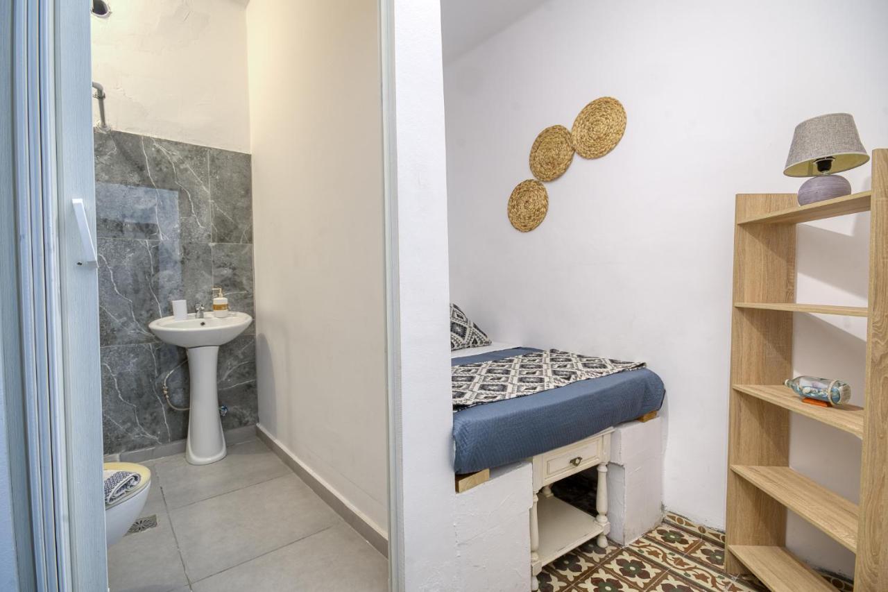 Mascot Bar Street Apartments Rhodes City Ngoại thất bức ảnh
